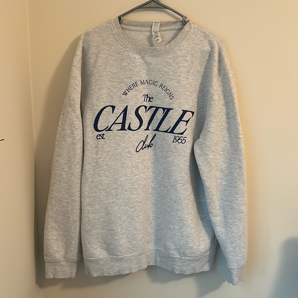 MOMSCO Disney Small Shop Castle Club crewneck sweatshirt